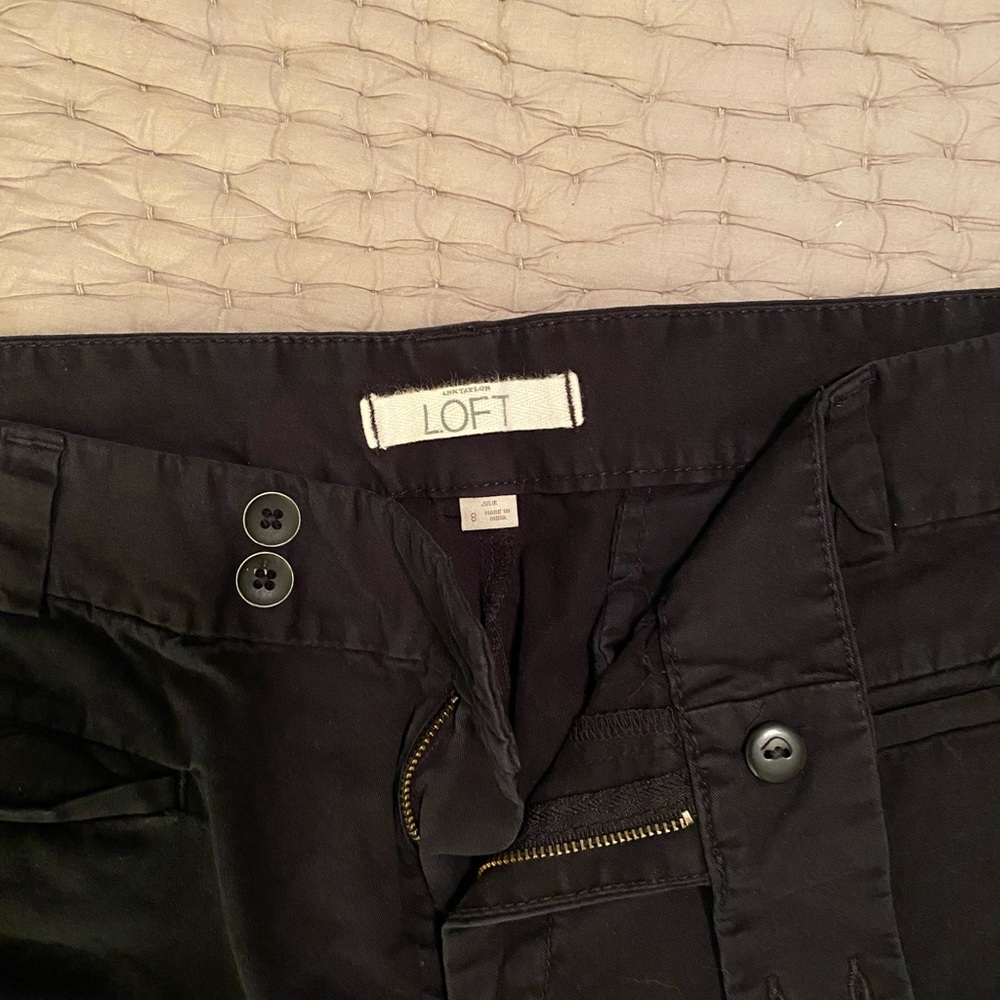 Ann Taylor Loft Black Capris, Sz 8 style Julie